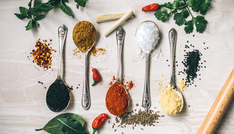 CLAV Magazin Ayurveda Gewürze